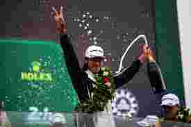 Sean Gelael Akan Memacu Mobil McLaren di WEC 2025 - Setelah musim lalu memperkuat tim WRT, pebalap Indonesia Sean Gelael