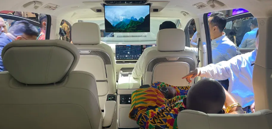 Belajar Mobil Sampai ke Negeri China