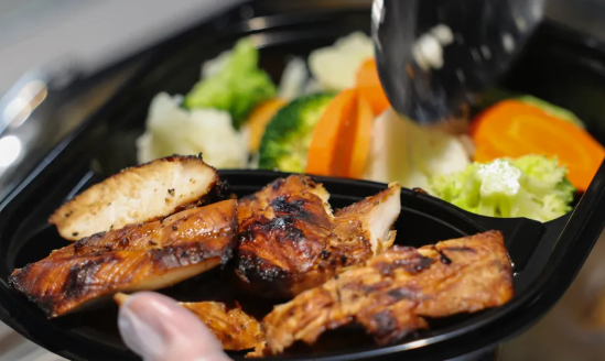 Menu Makan Catok Berumur buat Menua dengan Segar