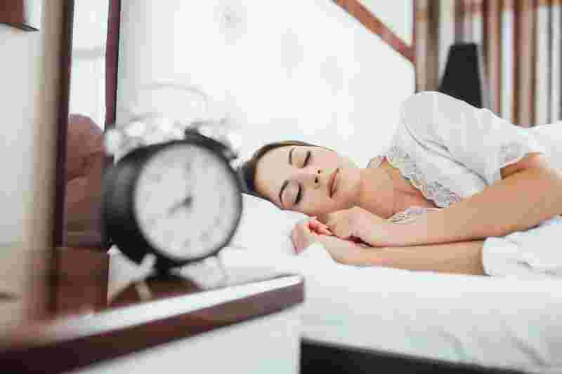 Tidur Cukup Membantu Tubuh Memulihkan Energi Optimal - Tidur merupakan keinginan biologis yang elementer untuk badan orang.