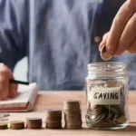 Membiasakan Menyisihkan Uang Meningkatkan Dana Tabungan - Mengatur finansial individu merupakan keahlian berarti