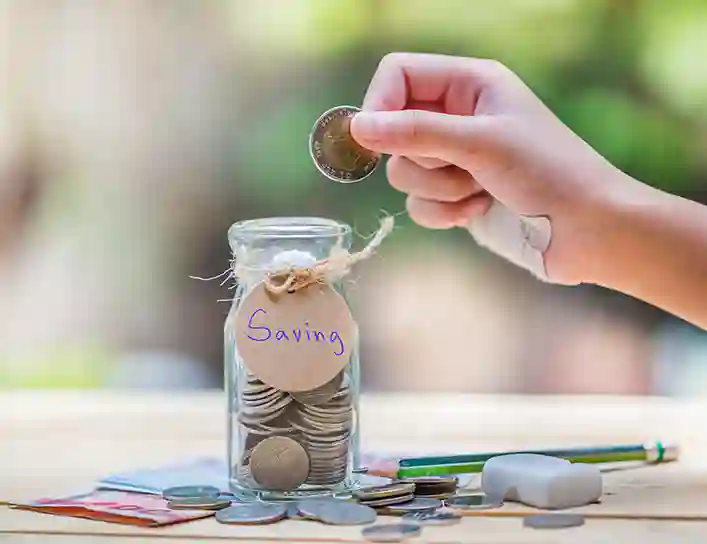 Menabung Sejak Dini Membantu Mengatur Keuangan Pribadi - Mengatur finansial individu bukan cuma berarti untuk orang