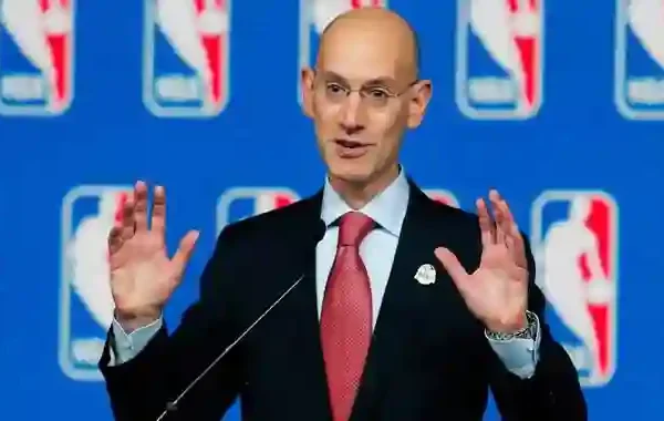 Anggota parlemen AS meminta Komisaris NBA Adam Silver untuk memberikan pengarahan tentang skandal perjudian Anggota parlemen AS meminta Komisaris NBA Adam Silver untuk memberikan pengarahan tentang skandal perjudian