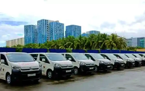 PAGCOR mendistribusikan 11 kendaraan pengangkut pasien lagi ke fasilitas kesehatan