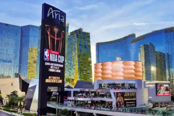 Realty Income berkomitmen $800 juta untuk City Center dalam investasi Strip baru